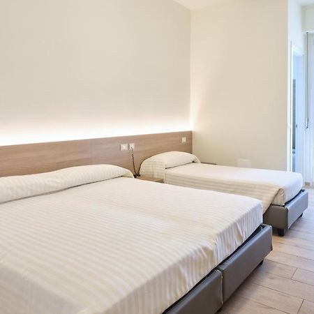 Hotelristorante Il Punto Marotta Exteriör bild